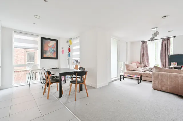 Photo 3 — Flat 18, Bellow House, Gayton Road, Harrow
