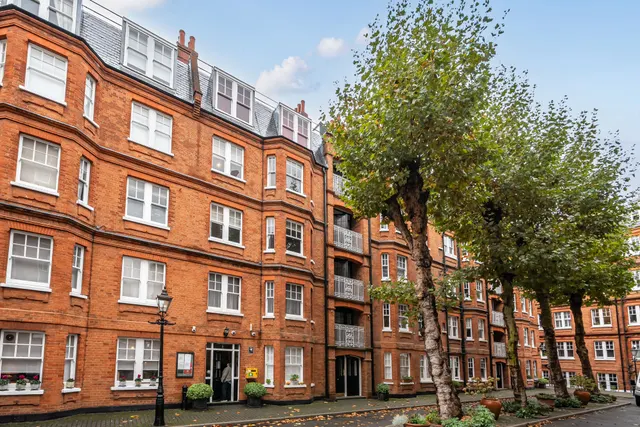 London, SW10, photo 2