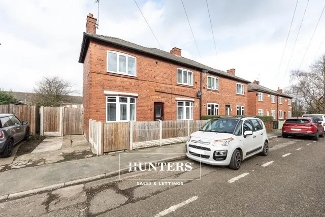 Lower Cambridge Street, Castleford, photo 1