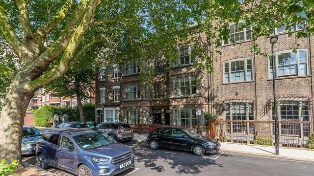 Belmont Street, NW1 8HH, photo 1