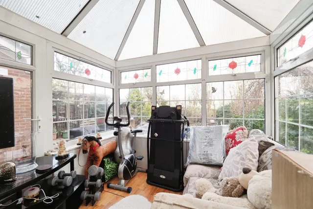 Homewood Drive, Kirkby-in-Ashfield, NG17, photo 2