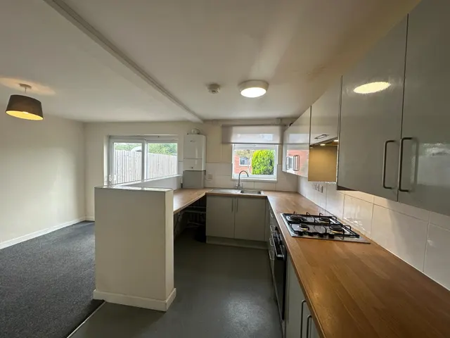 Photo 2 — Westmorland Road, Town Centre, Swindon, SN1