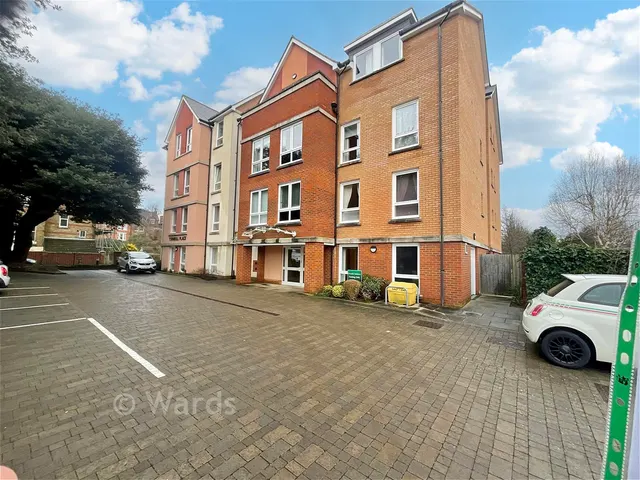 Ingles Road, Folkestone, CT20, photo 1