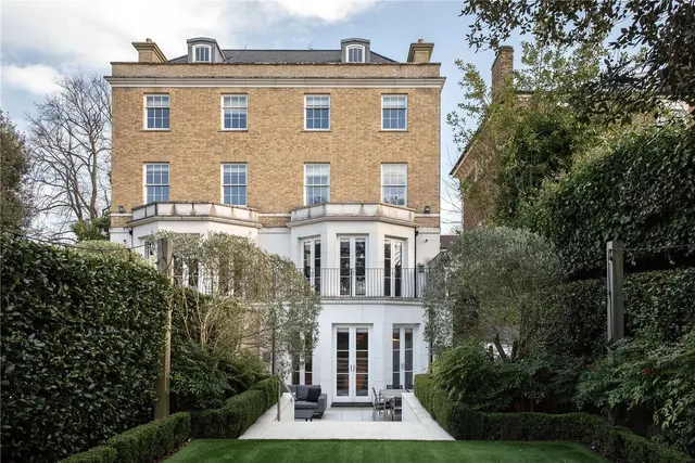 Photo 2 — The Grove, London, N6 6LB