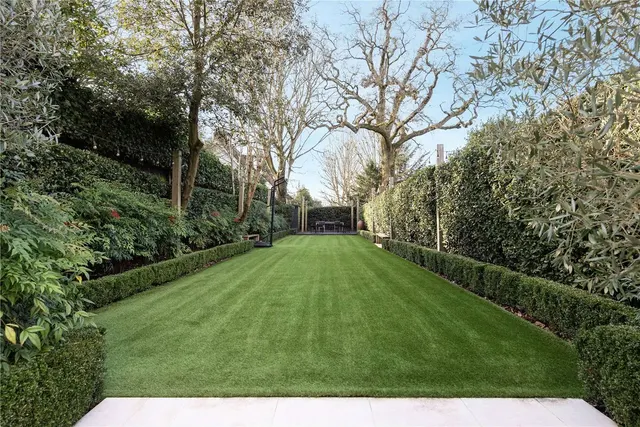 Photo 3 — The Grove, London, N6 6LB