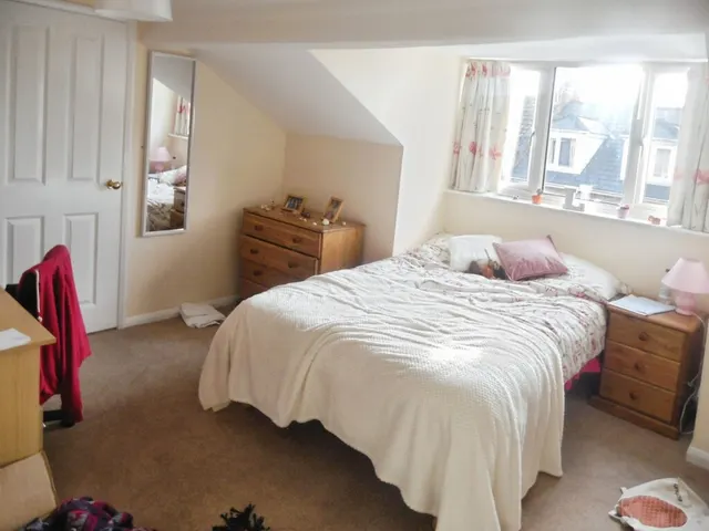 Victoria Street, EX4, photo 2