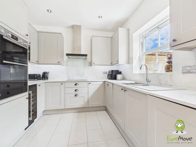 Rockbourne Road, Sherfield-on-Loddon, RG27, photo 2