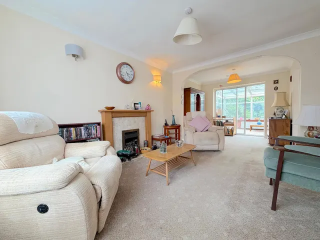 Photo 3 — Hedgerow Close, Pye Green, Cannock, WS12