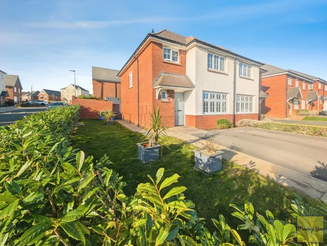 Pentrebane Drive, Cardiff, photo 1