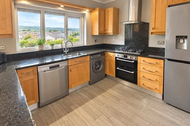 St. Pauls Road, Kirkheaton, HD5, photo 2