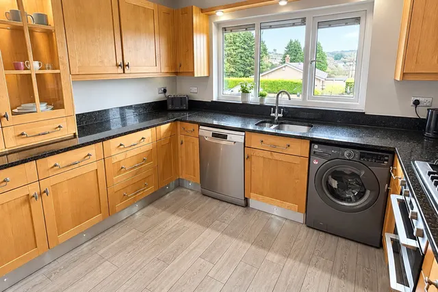 St. Pauls Road, Kirkheaton, HD5, photo 3