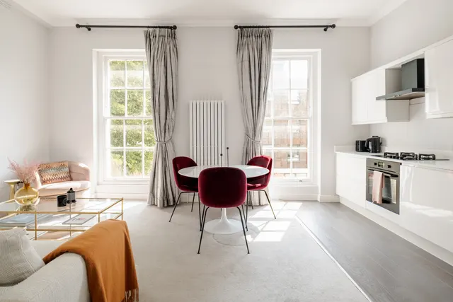 Offord Road, London, N1, photo 3