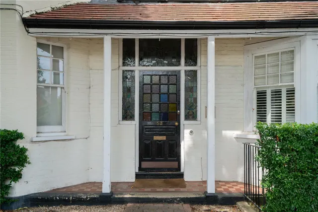 Photo 2 — Popes Grove, Twickenham, TW1