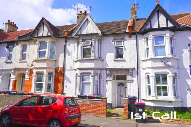 Beedell Avenue, Westcliff-On-Sea, photo 1