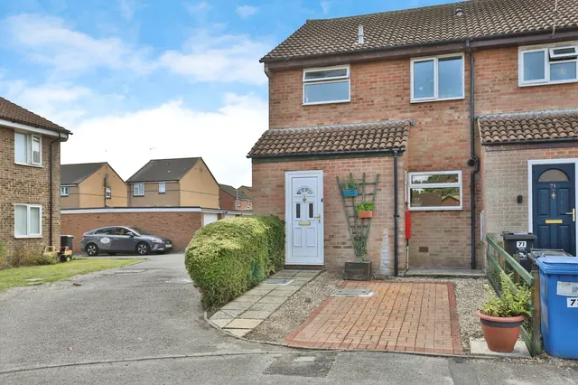 Aspen Gardens, Poole, BH12, photo 1