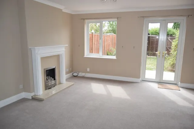 Nuthatch Close, Creekmoor, BH17, photo 2
