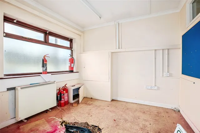 Napier Street, Cardigan, SA43, photo 2