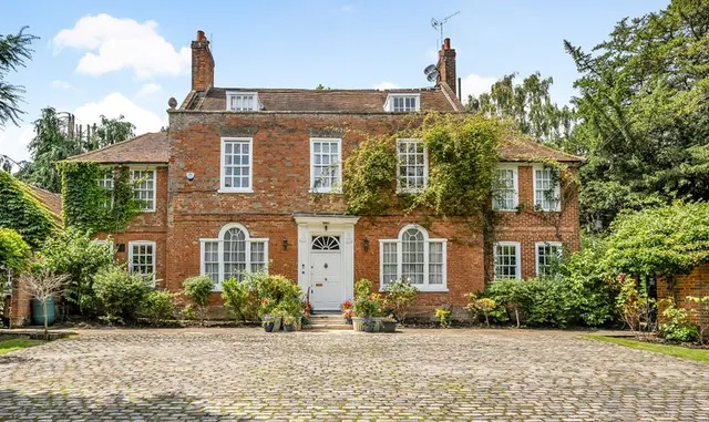 Chalk Lane, Epsom, KT18, photo 1