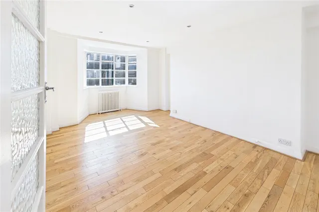 Corner Fielde, Streatham Hill, SW2, photo 1