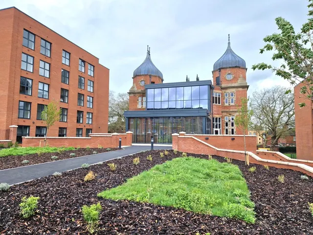 Erasmus Drive, Derby, DE1, photo 1
