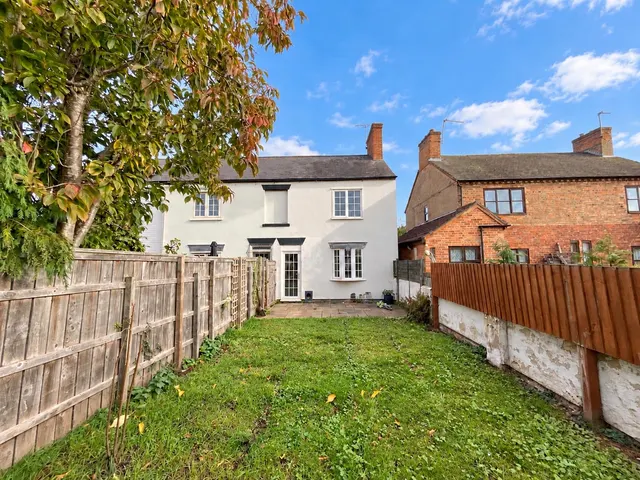Bailey Lane, Nottingham, NG12, photo 2