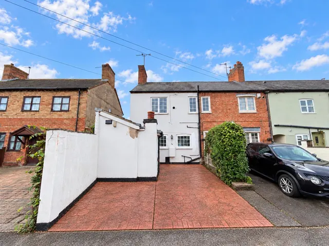 Bailey Lane, Nottingham, NG12, photo 1