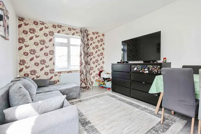 Elgar Court, Rainbow Hill, WR3, photo 3