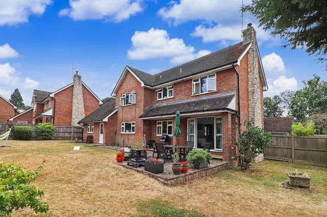 Chestnut Walk, Stevenage, SG1, photo 3