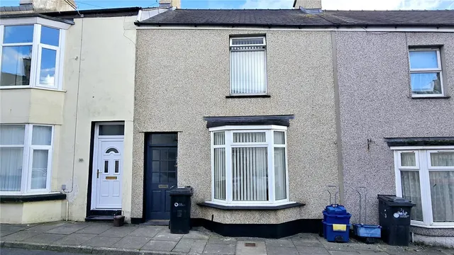 Gilbert Street, Holyhead, LL65, photo 1