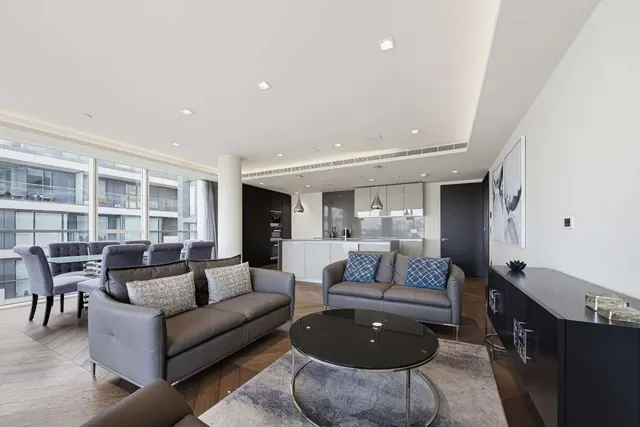Earls Way, London, SE1, photo 2