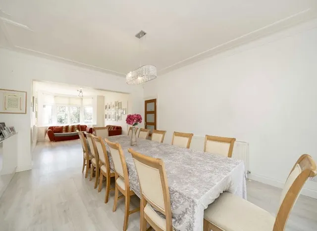 Photo 3 — Fitzalan Road, Finchley, N3