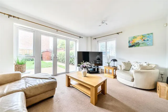 Pinson Way, Orpington, BR5, photo 2