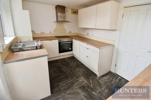 Photo 3 — Best Close, Wigston