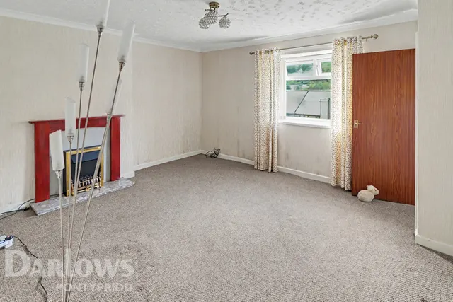 Park View, Mountain Ash, photo 3