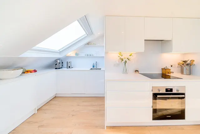 Shelgate Road, Battersea, SW11, photo 3