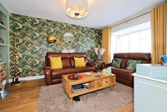 Eagles Place, Kidderminster, DY11, photo 3