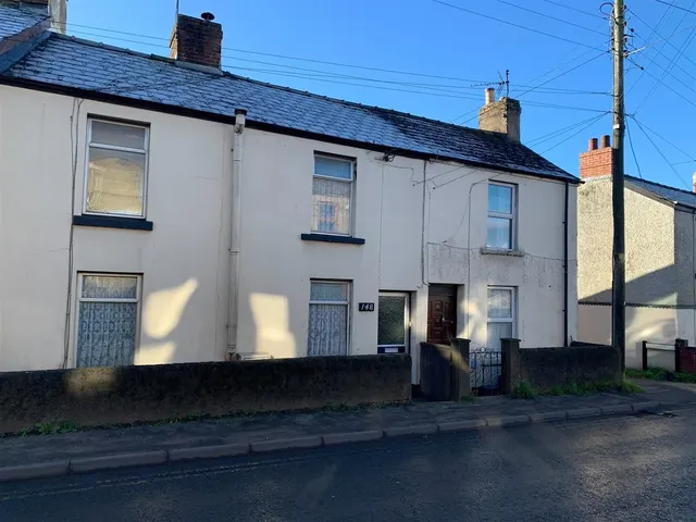High Street, Cinderford, GL14, photo 1