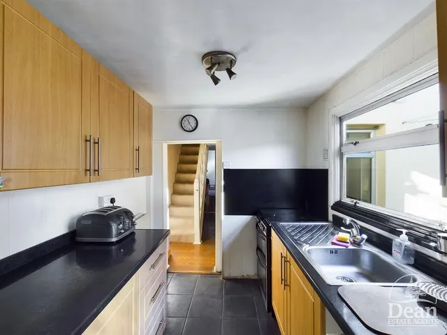 High Street, Cinderford, GL14, photo 3