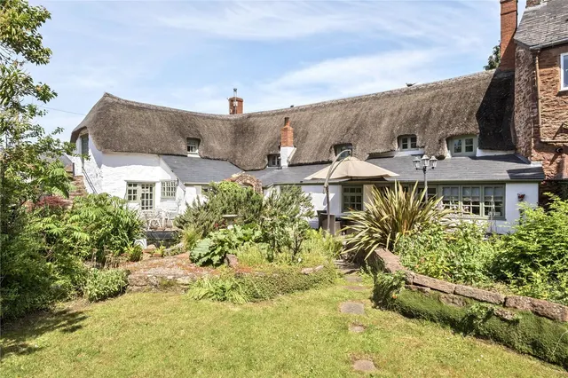 Gore Square, Bishops Lydeard, TA4, photo 1