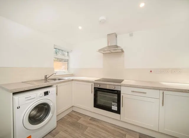 St Stephens Road, Isleworth, TW3, photo 3