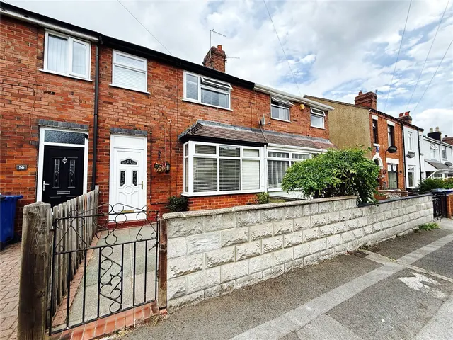 Sparrow Terrace, Newcastle, Staffordshire, ST5, photo 1