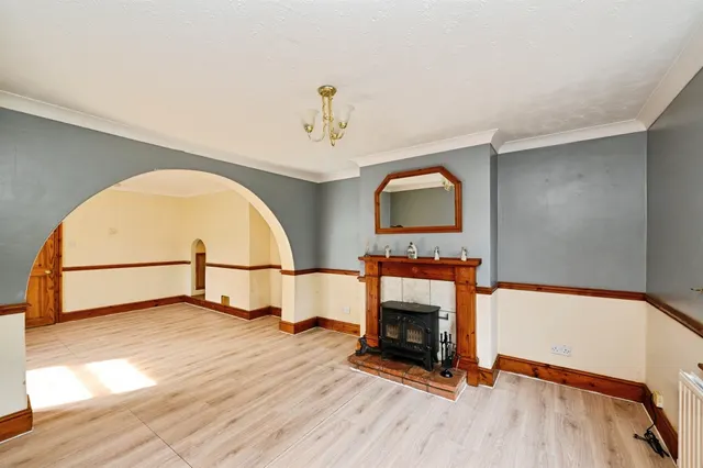 Lynn Road, Setchey, PE33, photo 2