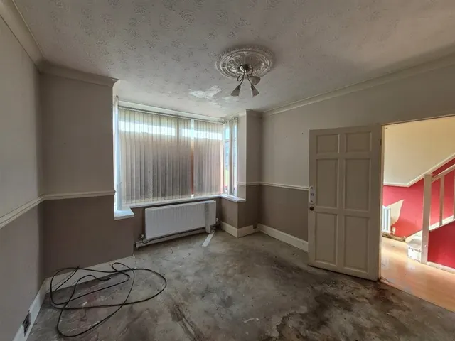 Stratford Crescent, Middlesbrough, TS5, photo 3