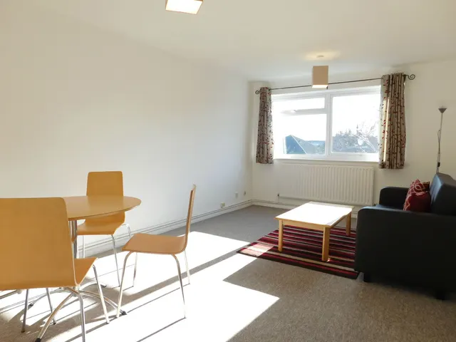 Photo 2 — Azalea Close, London, W7 3QA
