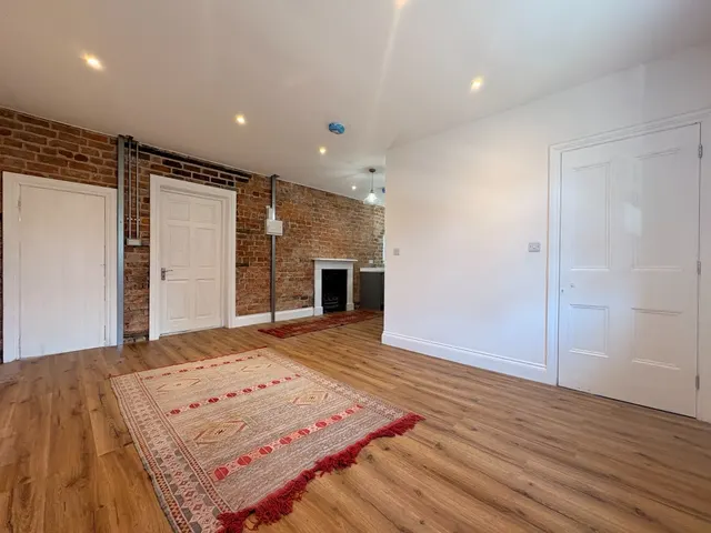 East Street, Pembridge, HR6, photo 2