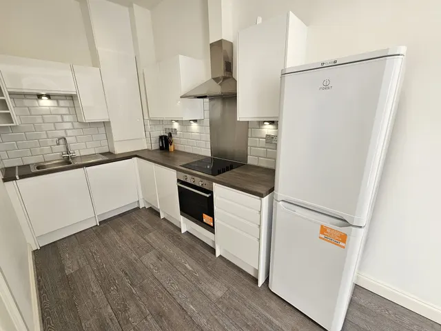 Hatters Court, LU1, photo 1
