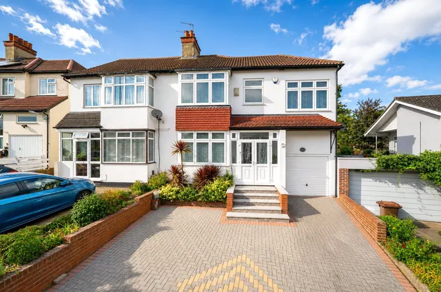 Bedonwell Road, DA17, photo 1