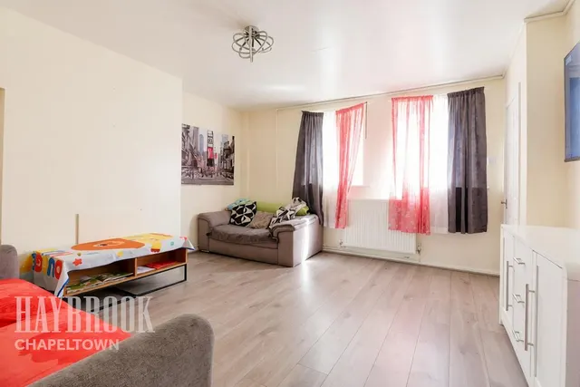 Bowfield Road, Sheffield, photo 3