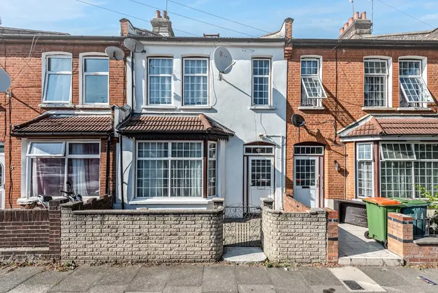 Southend Road, East Ham, E6, photo 1