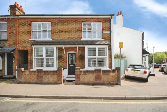 Lammas Road, Watford, photo 1